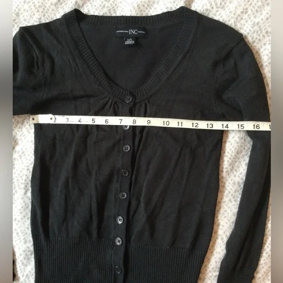 Button down sweater - Picture 4 of 7